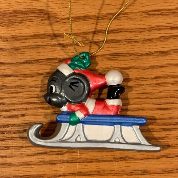 VINTAGE HANDMADE CERAMIC CHRISTMAS ORNAMENT, MOUSE ON A SLED - Picture 2 of 4